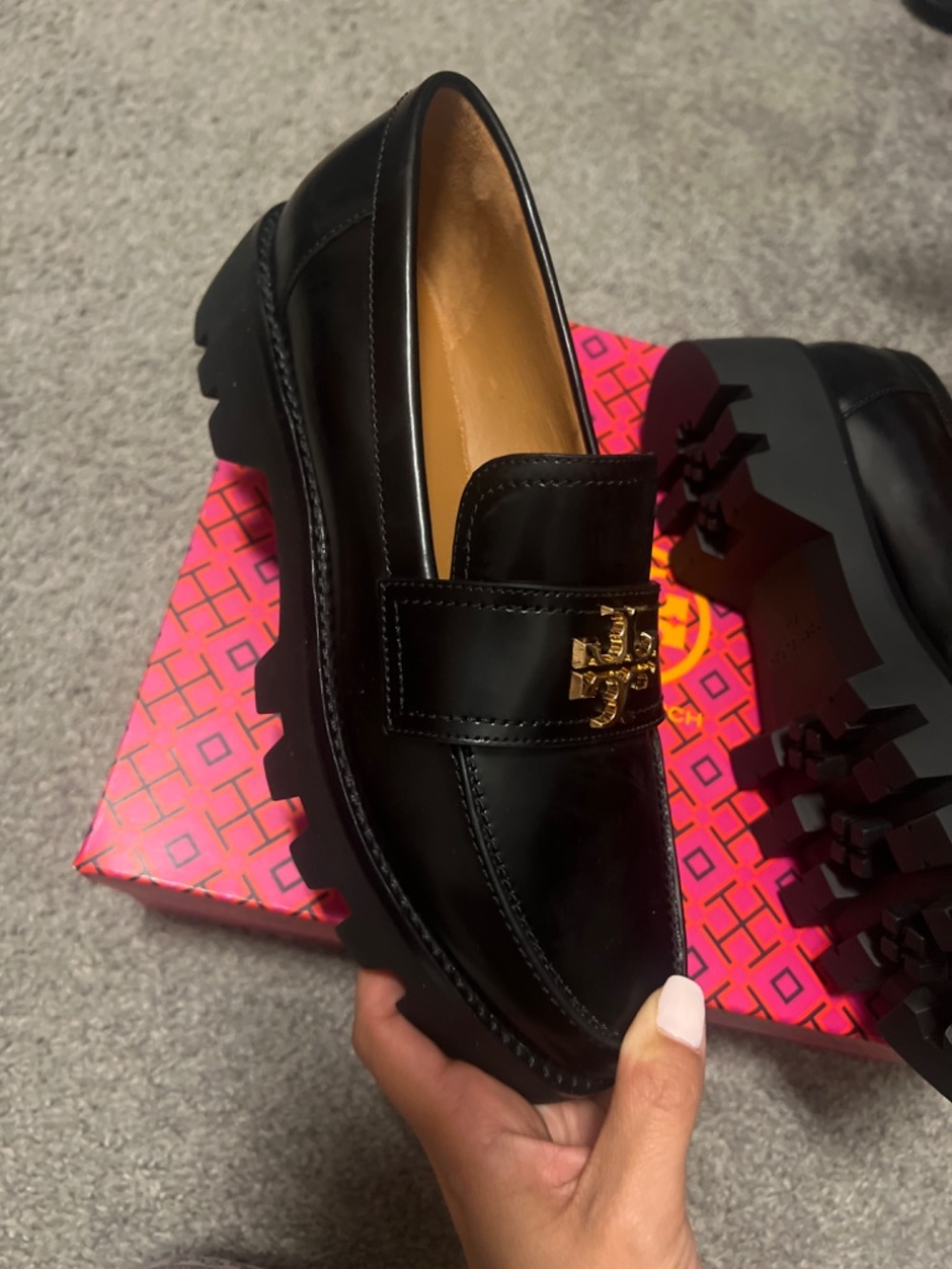 Women’s Tory Burch, chunky Cambridge calf loafer - Picture 3 of 4